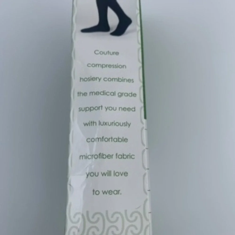 Carolon Couture Cushion Foot Compression Socks 20-30 mmHg Black Size C Regular